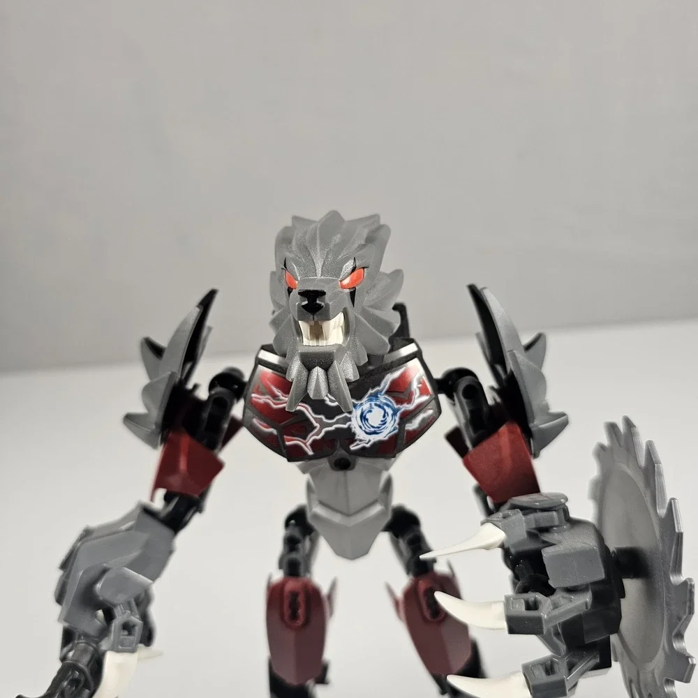 LEGO Legends of Chima Worriz 70204 Buildable Figure Wolf Warrior Complete